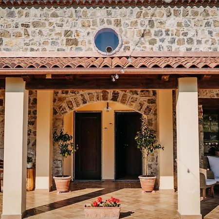 Tenuta Le Tre Rose Vibonati