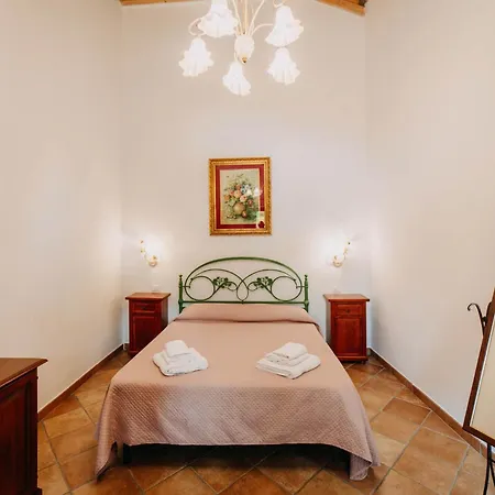 Bed & Breakfast Tenuta Le Tre Rose