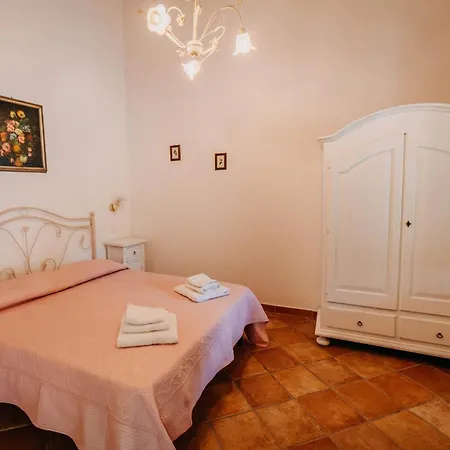 Tenuta Le Tre Rose * Vibonati